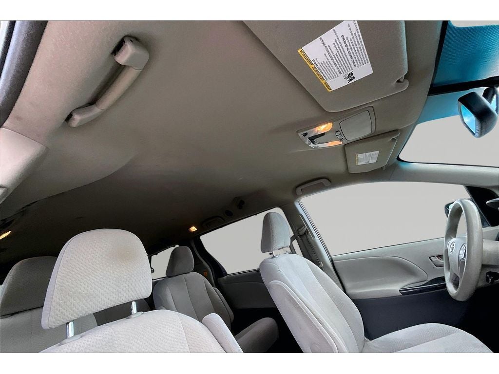 2012 Toyota Sienna LE
