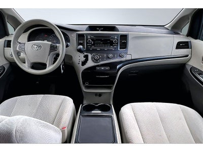 2012 Toyota Sienna LE