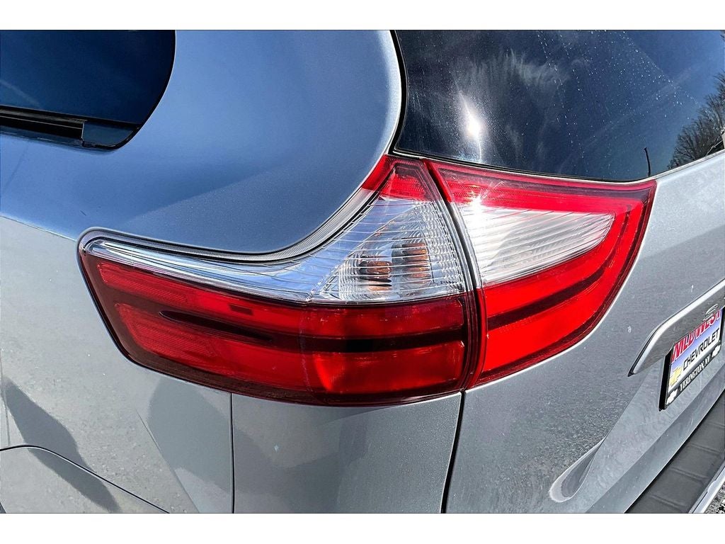 2017 Toyota Sienna XLE Auto Access Seat