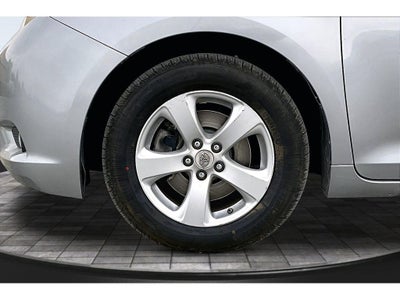 2017 Toyota Sienna XLE Auto Access Seat