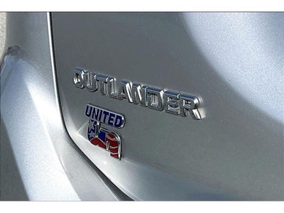 2020 Mitsubishi Outlander ES