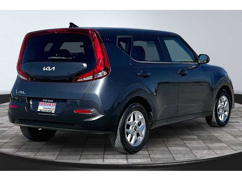 2022 Kia Soul LX